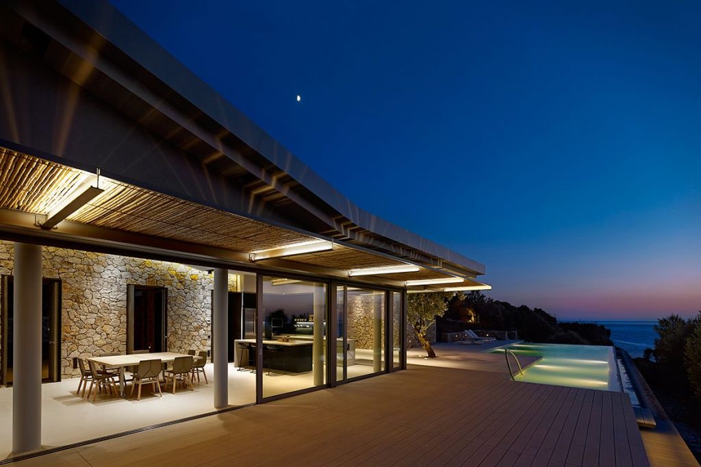 ΚΑΤΟΙΚΙΑ ΛΕΣΒΟΣ