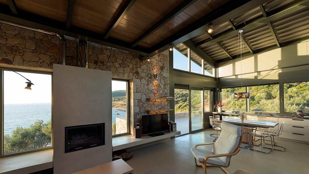 ΚΑΤΟΙΚΙΑ ΛΕΣΒΟΣ